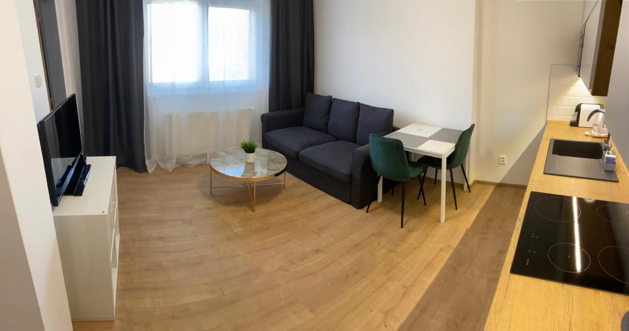 Frydecka Apartments ออสตราวา ภายนอก รูปภาพ